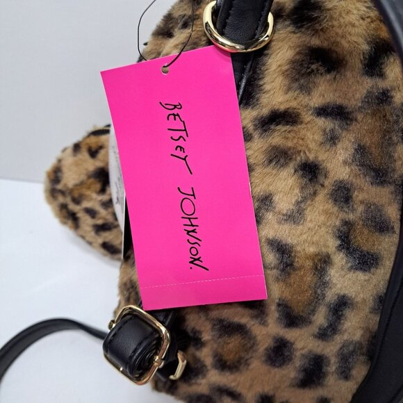 Betsey Johnson Mini Kitsch Faux Fur Cat Leopard Backpack Crossbody & Earbud Case - Picture 13 of 16
